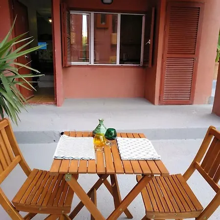 Estudio En La Muralla Roja 아파트 *